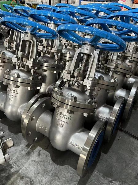 Shanghai Jianggong Valve Manufacturing Co., Ltd. linea di produzione del fabbricante