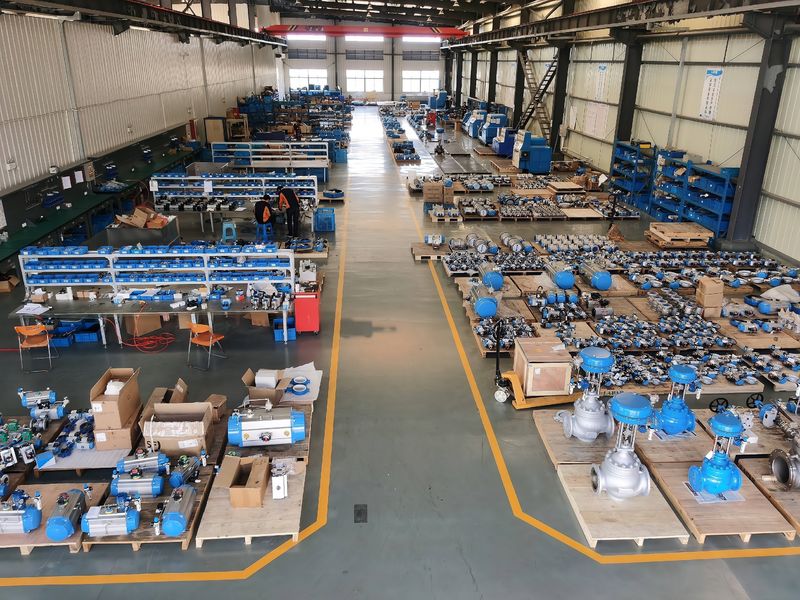 Shanghai Jianggong Valve Manufacturing Co., Ltd. linea di produzione del fabbricante